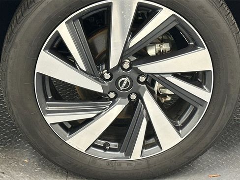 Certified 2024 Nissan Murano SL image 23