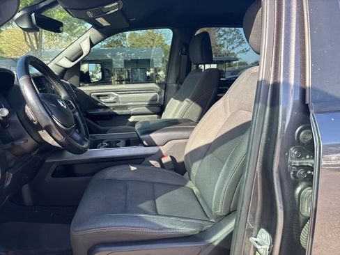 Used 2019 RAM 1500 Big Horn image 9