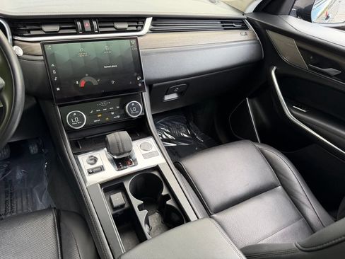 Used 2021 Jaguar F-PACE S AWD/4WD image 42