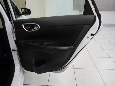 Used 2019 Nissan Sentra SV image 22