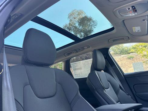 New 2026 Volvo XC60 T8 Plus w/ Climate Package AWD/4WD image 13