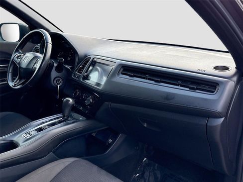 Used 2021 Honda HR-V Sport image 26