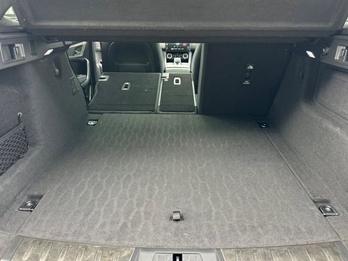 Used 2021 Jaguar F-PACE S image 33