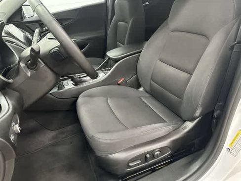Used 2022 Chevrolet Malibu RS FWD image 10