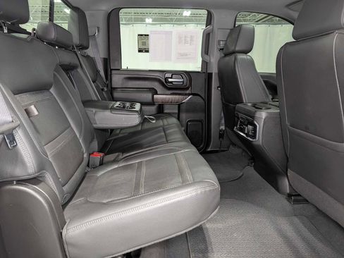 Used 2023 GMC Sierra 3500 Denali w/ Denali Ultimate Package image 41