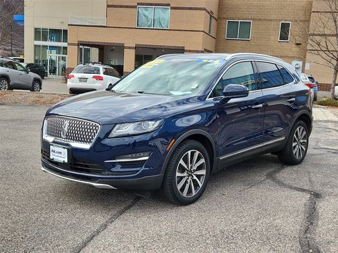 Used 2019 Lincoln MKC Reserve w/ MKC Climate Package image 2