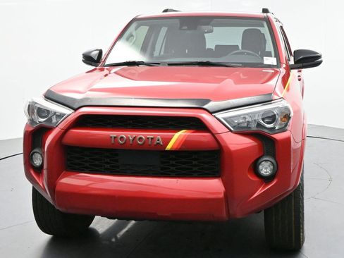 Used 2023 Toyota 4Runner 40th Anniversary SE AWD/4WD image 2