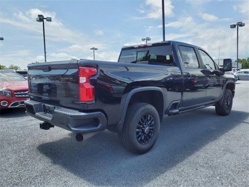 Used 2021 Chevrolet Silverado 3500 LTZ w/ LTZ Plus Package image 4
