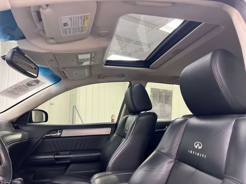 Used 2007 INFINITI M35 Sport w/ Technology Pkg image 19