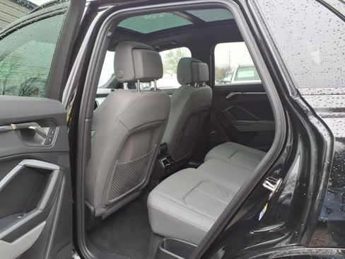 Used 2025 Audi Q3 2.0T Premium AWD/4WD image 31