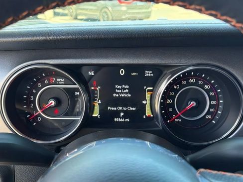 Used 2021 Jeep Gladiator Mojave AWD/4WD image 22