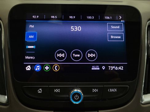 Used 2020 Chevrolet Malibu LT FWD image 25