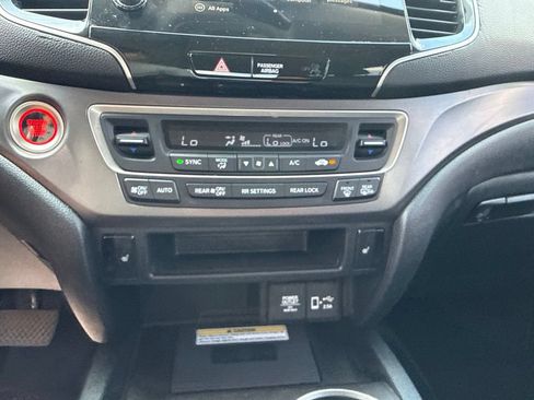 Used 2021 Honda Pilot Special Edition image 25