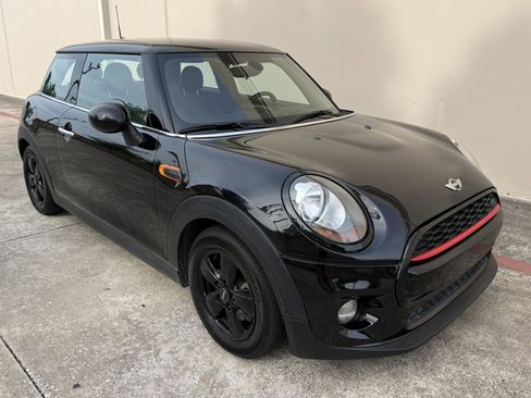 Used 2016 MINI Cooper 2-Door Hardtop FWD image 1