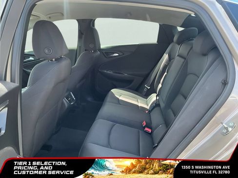 Used 2023 Chevrolet Malibu LT w/ Driver Confidence Package FWD image 19
