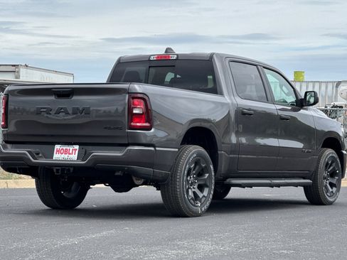 New 2026 RAM 1500 Express AWD/4WD image 3