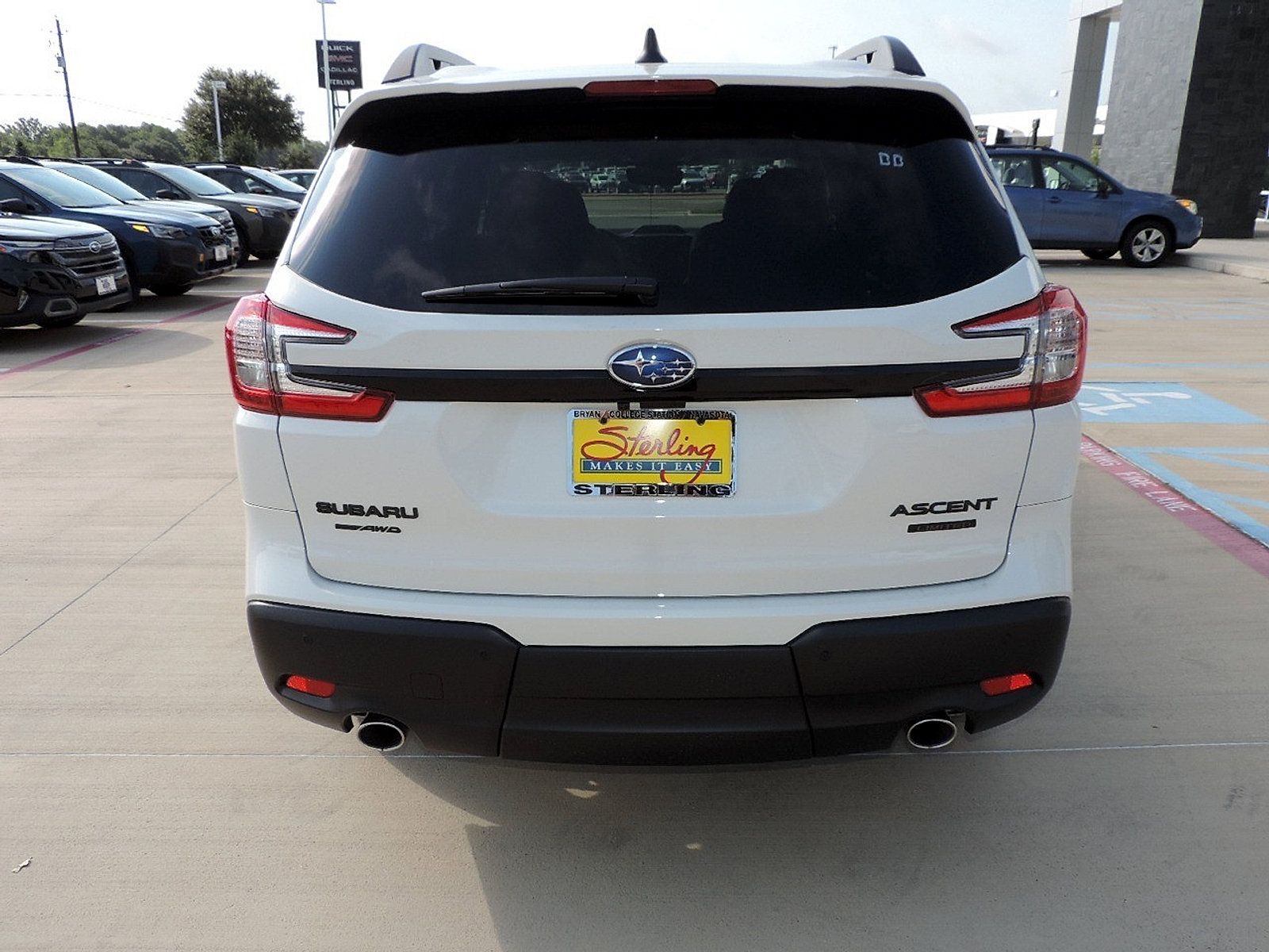 Certified 2025 Subaru Ascent Touring AWD/4WD image 6