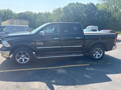 Used 2013 RAM 1500 Laramie w/ Convenience Group AWD/4WD image 5
