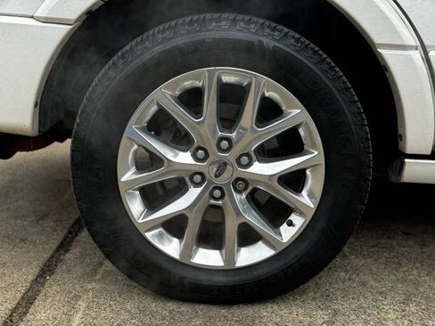 Used 2015 Ford Expedition Limited w/ Equipment Group 301A image 3