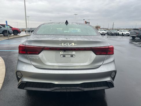 Used 2023 Kia Forte LXS image 10