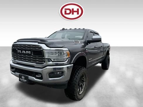 Used 2019 RAM 2500 Limited AWD/4WD image 4