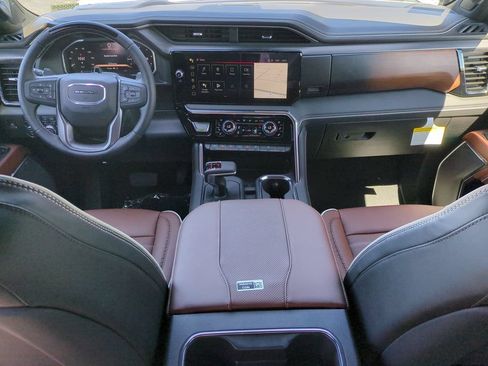 New 2026 GMC Sierra 1500 Denali Ultimate w/ LPO, Black Badging Package AWD/4WD image 25