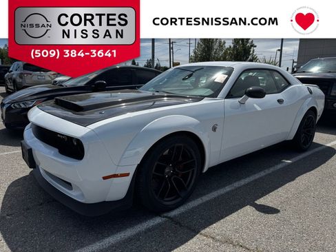 Used 2023 Dodge Challenger SRT Hellcat RWD image 1
