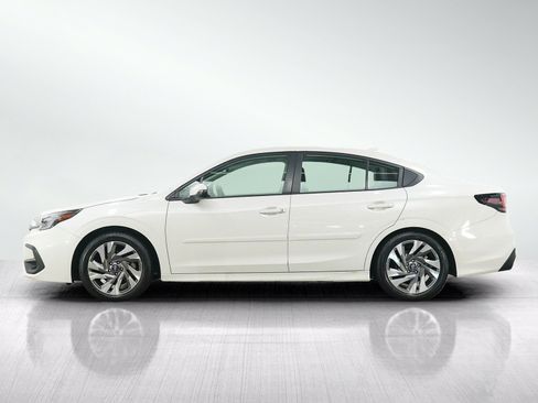 Used 2024 Subaru Legacy Limited AWD/4WD image 2