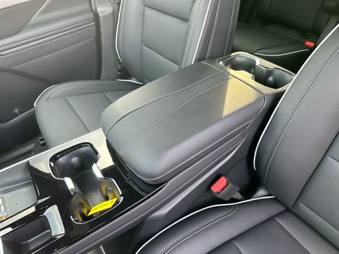 New 2026 Buick Enclave Preferred image 21