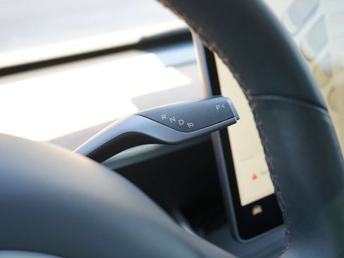 Used 2020 Tesla Model 3 Standard Range Plus RWD image 22