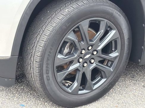 Used 2020 Chevrolet Traverse RS FWD image 9