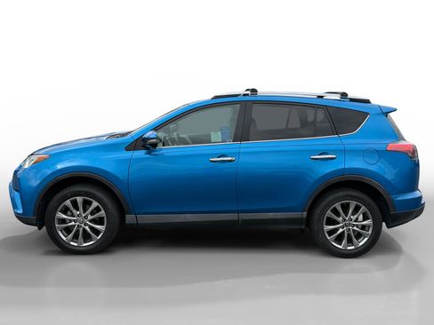 Used 2016 Toyota RAV4 Limited FWD image 2