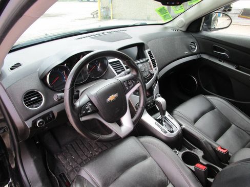 Used 2015 Chevrolet Cruze LT w/ Sun, Sound and Sport Package FWD image 8