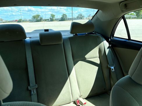 Used 2012 Toyota Corolla LE w/ Premium Pkg image 16