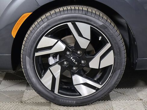 Used 2023 Kia Soul GT-Line FWD image 22