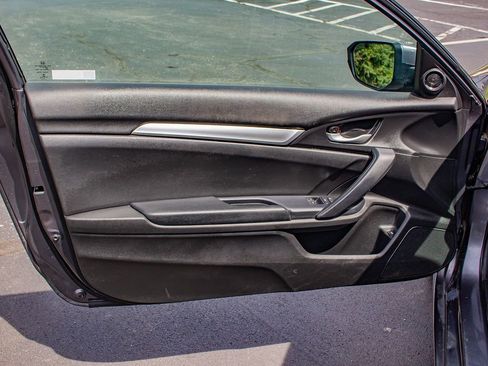 Used 2019 Honda Civic Sport image 13