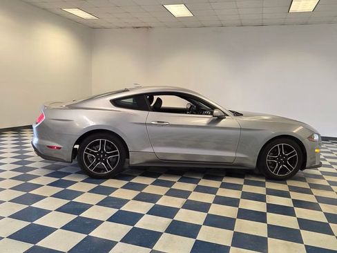 Used 2021 Ford Mustang Premium RWD image 8