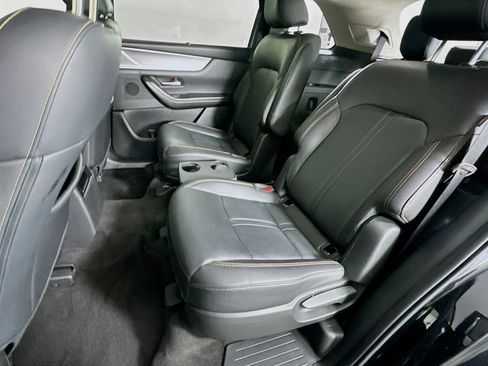 Used 2025 MAZDA CX-90 3.3 Turbo w/ Premium Sport Pkg image 29