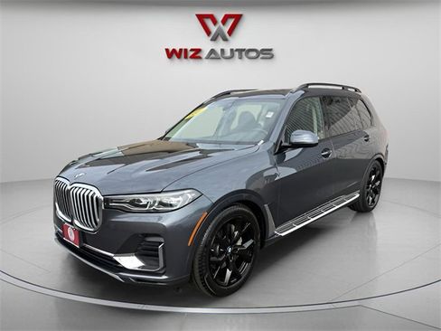Used 2021 BMW X7 xDrive40i w/ Cold Weather Package image 1