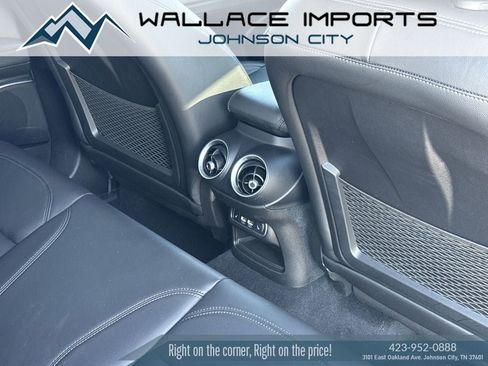 Used 2023 Alfa Romeo Stelvio Ti AWD/4WD image 43
