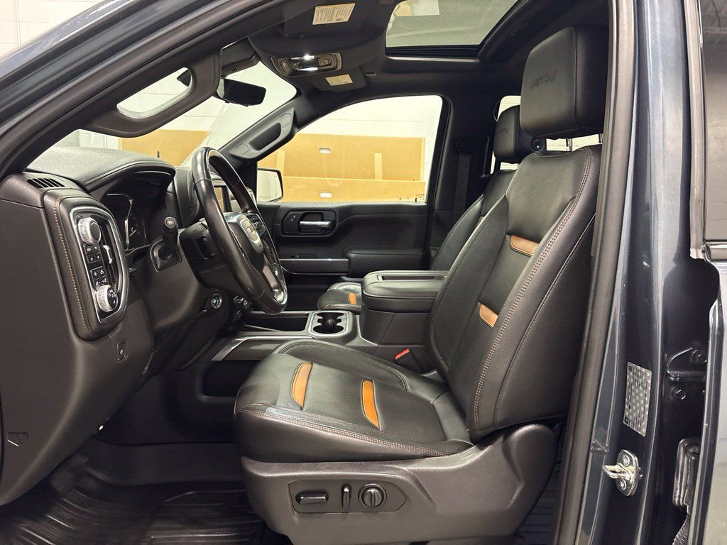 Used 2019 GMC Sierra 1500 AT4 w/ Off Road Performance Package AWD/4WD image 18