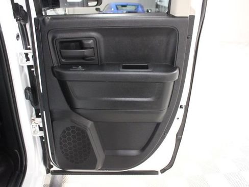 Used 2014 RAM 1500 Express image 24