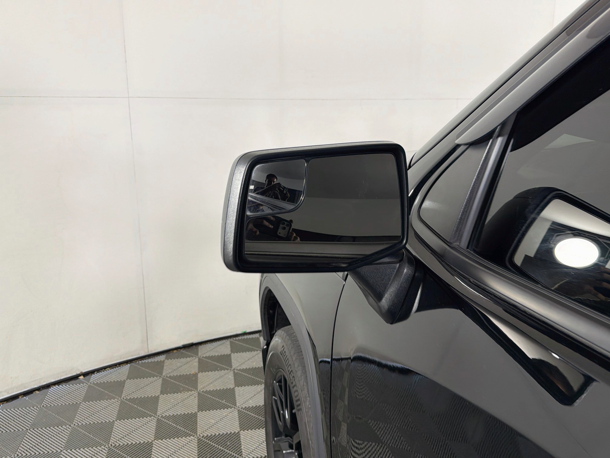 Used 2024 GMC Sierra 1500 Elevation AWD/4WD image 16