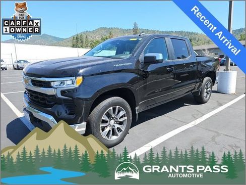 Used 2023 Chevrolet Silverado 1500 LT AWD/4WD image 1