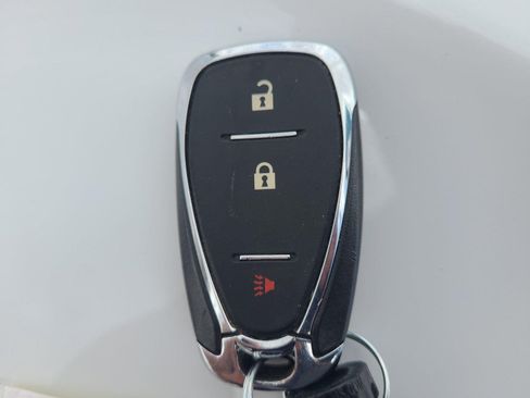 Used 2023 Chevrolet Equinox LS w/ LS Convenience Package FWD image 33
