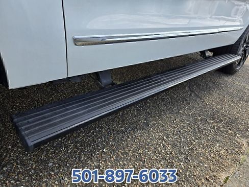 Used 2024 Lincoln Navigator Reserve AWD/4WD image 9