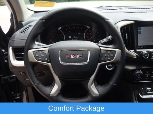 Used 2020 GMC Terrain Denali w/ Denali Premium Package AWD/4WD image 4