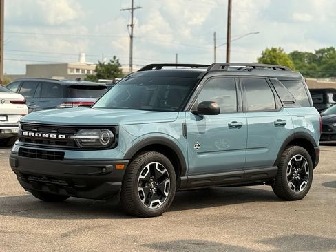 Used 2022 Ford Bronco Sport Outer Banks w/ Tech Package AWD/4WD image 36