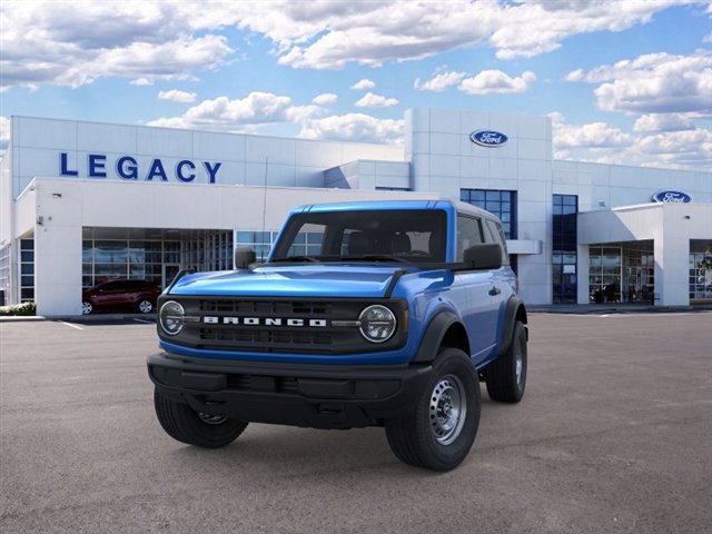 New 2026 Ford Bronco 2-Door AWD/4WD image 2