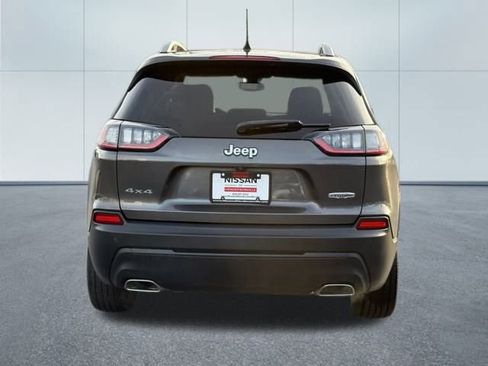 Used 2019 Jeep Cherokee Latitude Plus w/ Comfort/Convenience Group image 7